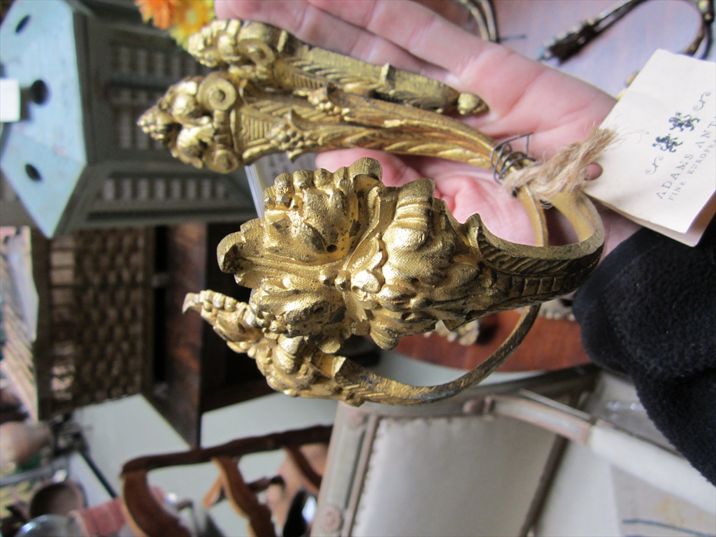 architectural/01052012antique_gilt_bronze_tiebacks_014.jpg